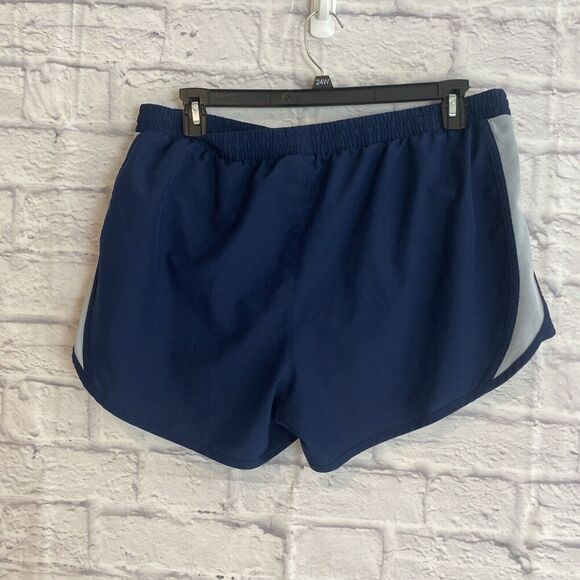 Under Armour Women’s Athleisure Elastic Waist Speed Stride Shorts Navy Size XXL - Picture 4 of 5